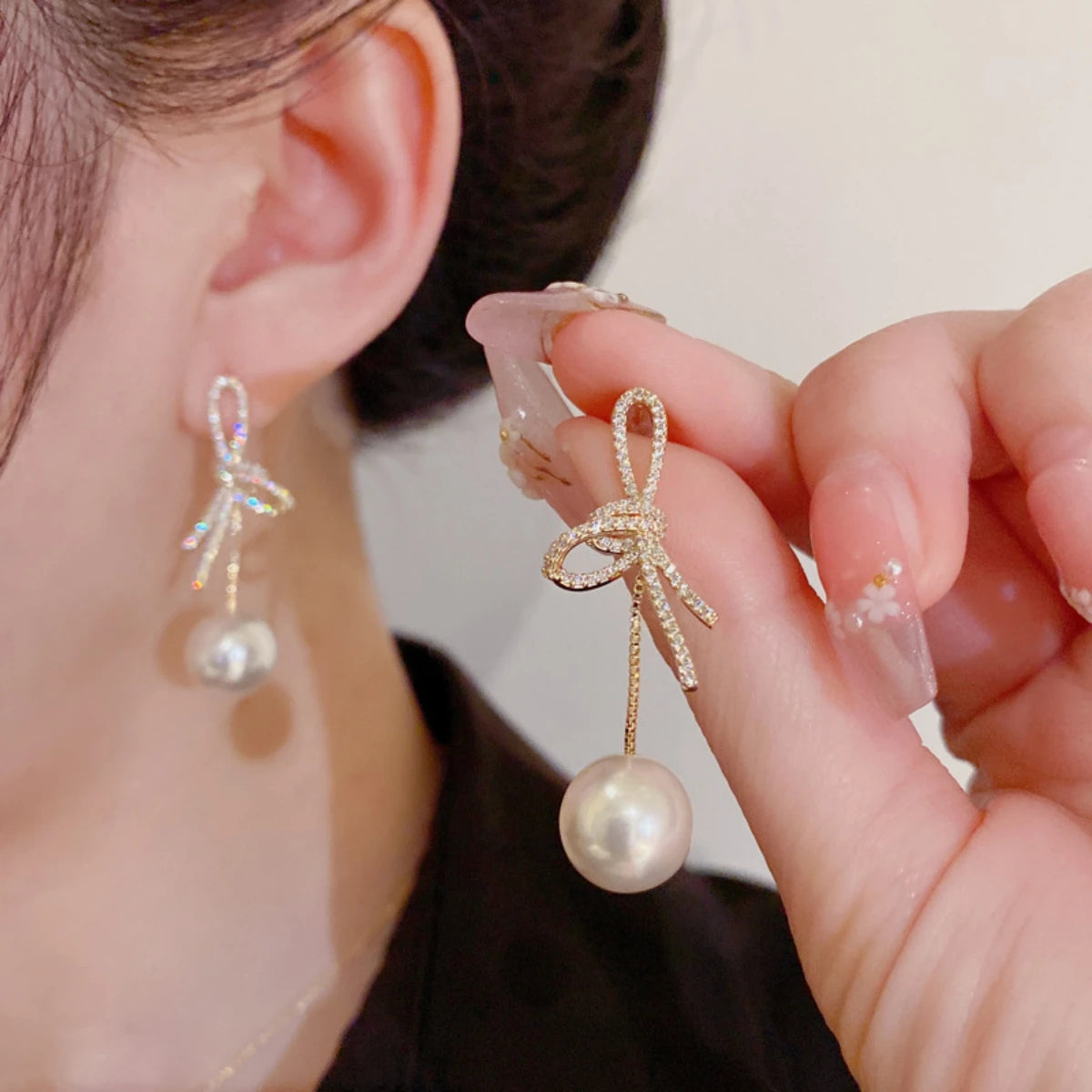 The Pearls Earrings